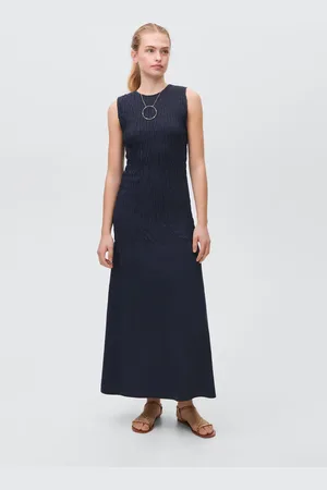 MANGO Long dress with ruffled detail