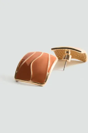 MANGO Earrings with relief design
