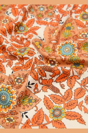 MANGO Leaf-print scarf