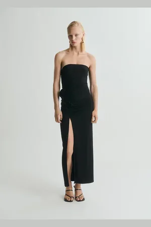 MANGO Strapless dress with flower detail