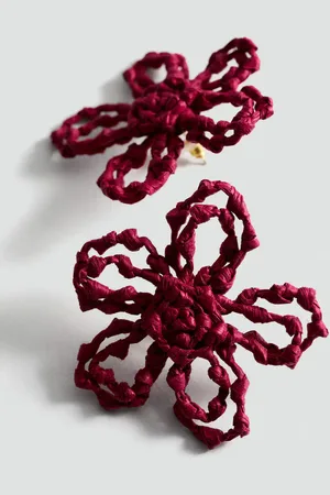 MANGO Flowers raffia earrings