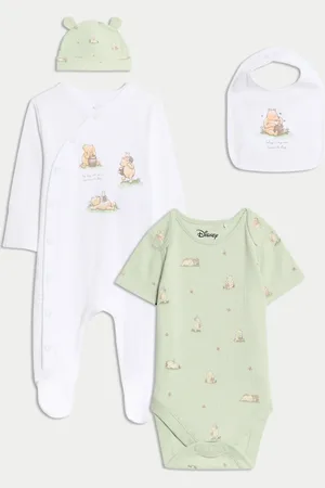Marks & Spencer 4pc Cotton Rich Winnie the Pooh™ Starter Set (7lbs-9 Mths) - 0-3 M -