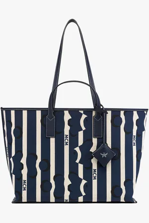 MCM Aren Shopper in Beach Club Canvas