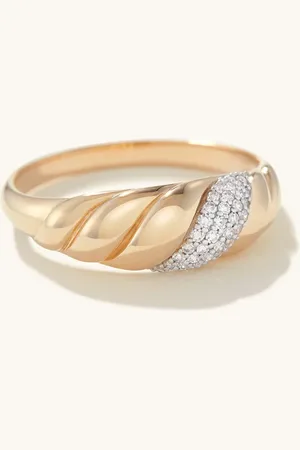 Mejuri Pavé Diamond Croissant Dôme Ring