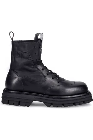 Barracuda Versatile Lace-Up Ankle Boots