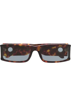 Linda Farrow Mya Sunglasses Casual Style