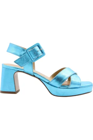 CTWLK. Kempston Sandal