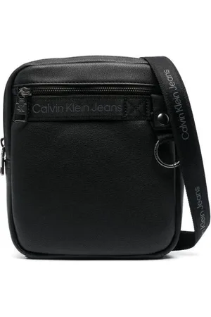 Calvin Klein Ultralight reporter