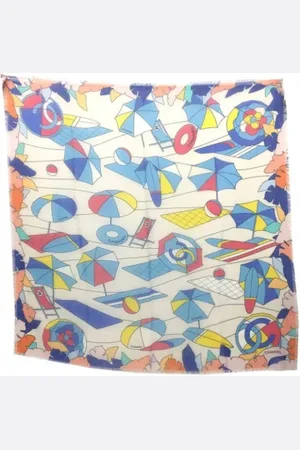 CHANEL Pre-owned Silk scarves