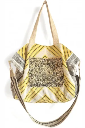 Claramonte Tote Bags