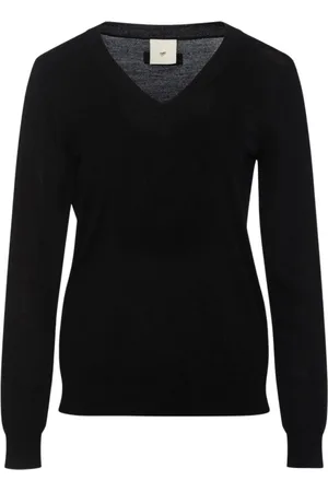 Heartmade V-neck Knitwear, female, , XS, Cozy and Stylish Knitwear - Kela Neck Jumper