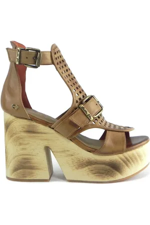 Belle Leather veal sandal