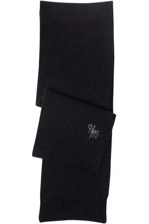 Heartmade Winter Knit Scarf