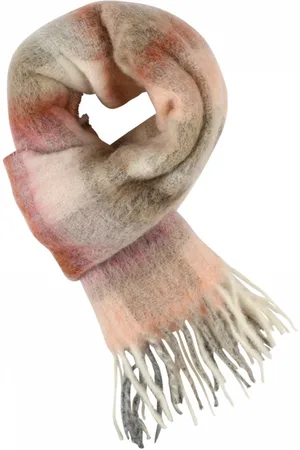 gustav Fluffy Wool Scarf