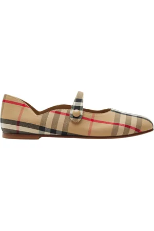 Burberry Pointed Toe Ballerina Shoes