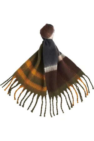 Barbour Classic Tartan Scarf