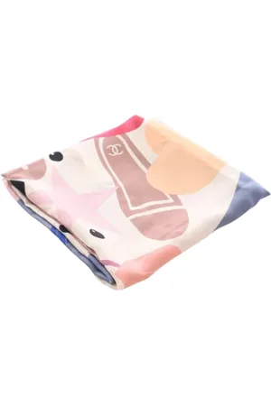 CHANEL Pre-owned Silk scarves