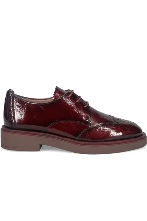 Hispanitas Burgundy Lace-Up Flat Shoes
