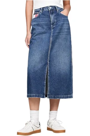 Tommy Hilfiger Retro Denim Skirt with Elegant Opening