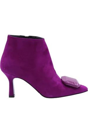 Cristian Daniel Chic Heeled Boots for Women