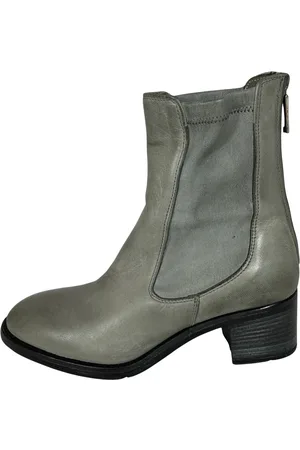 Lemargo Heeled Boots, female, , 5 UK, Grey Leather Ankle Boot with Block Heel