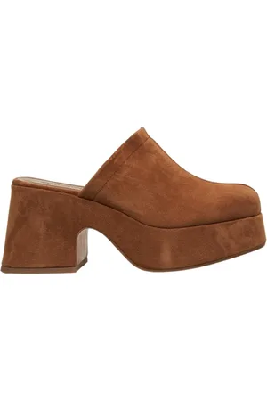 Curiosité Suede Block Heel Pumps