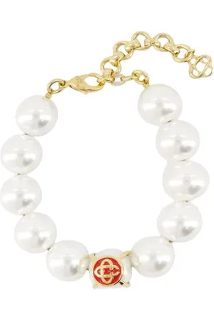 Casablanca Elegant Pearl Bracelet in Gold