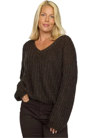 2-Biz V-neck Knitwear, female, , 2XL, Knit V-Neck Jumper
