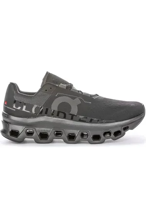 On Running Black Cloudmonster Bounce Runners Men