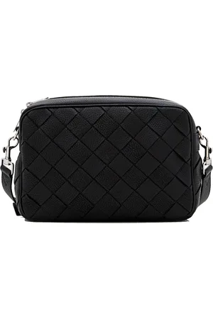 Bottega Veneta Cross Body Bags, female, , ONE SIZE, Intrecciato Camera Bag
