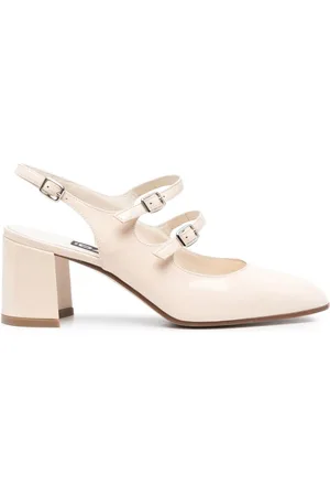 Carel With Heel