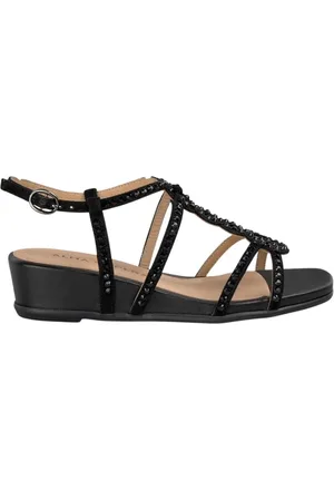Alma en Pena Sandal intertwined straps wedge