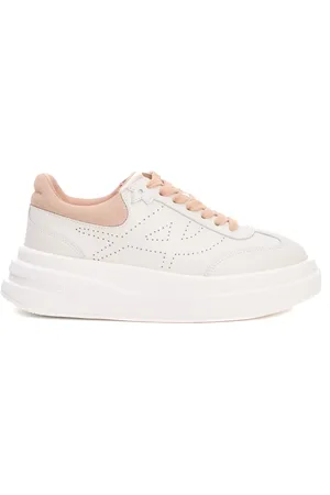 Ash Trainers with Beige Profile