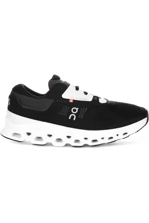 On Running Cloudstratus 3 Running Shoes