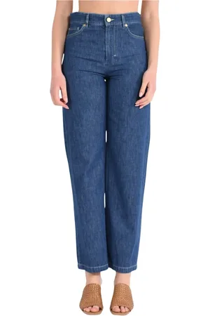 Max Mara Straight Leg Denim Jeans Model Polly