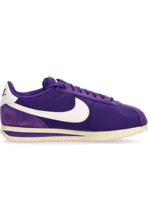 Nike Field Low Cut Trainers