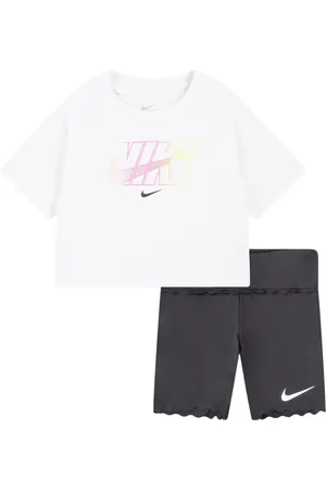 Nike Swoosh Motion Short Set