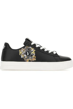 VERSACE Stylish Trainers for a Trendy Look