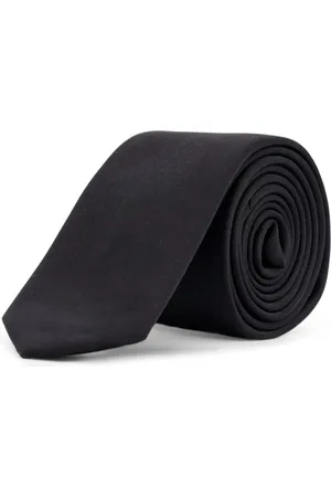 Dolce & Gabbana Silk Tie with Logo Tag