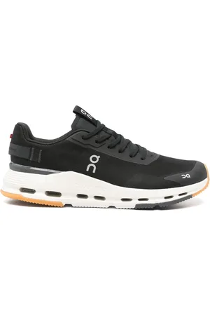 On Running Running Shoes, male, , 6 1/2 UK, Lace-Up Sneaker with Speedboard® Plate
