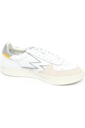 MOA MASTER OF ARTS Sneakers, male, , 6 UK, White Legacy Shoe