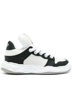 MIHARA YASUHIRO Trainers