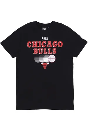 New Era Chicago Bulls NBA Graphic Tee