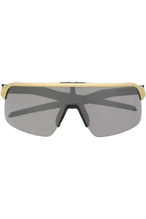 Oakley Stylish Sunglasses with Sculpted Arms