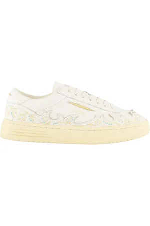 Ghoud Stylish Trainers