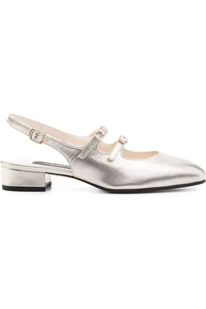 Carel With Heel