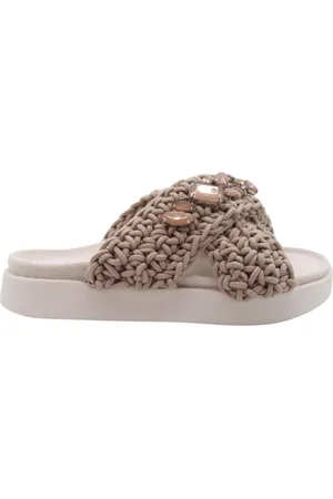 INUIKII Cozy Aarde Slipper for Women