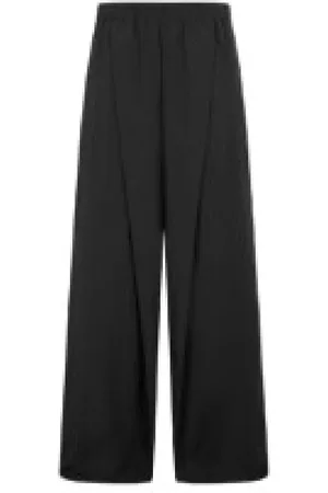 Moose Knuckles Stylish Trousers for Men and Women