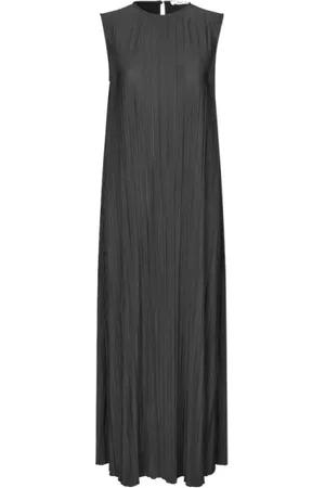 Samsøe Samsøe Pleated Midi Dress with Button Closure
