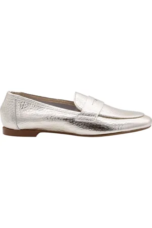 E mia Classic Moccasin Shoes